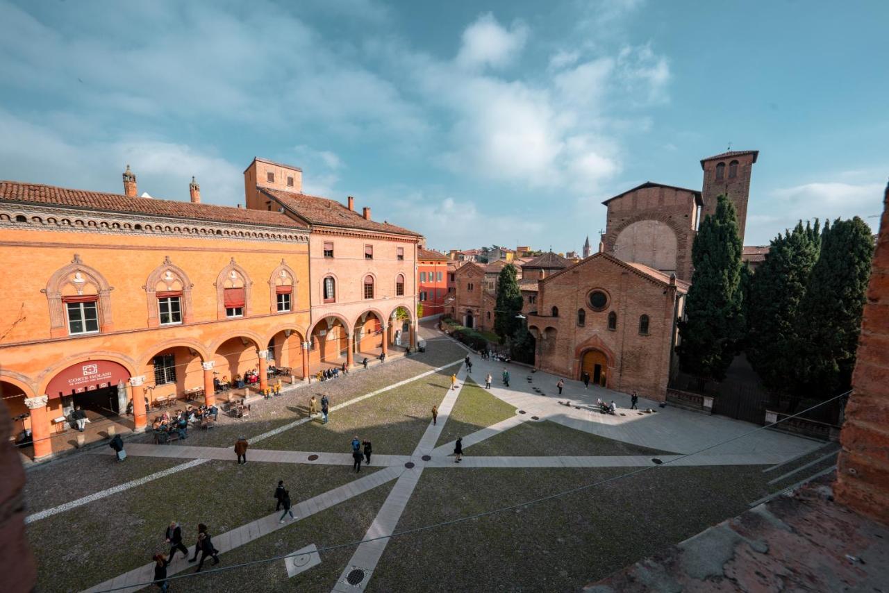 Piazza Santo Stefano Con Vista Leilighet Bologna Eksteriør bilde